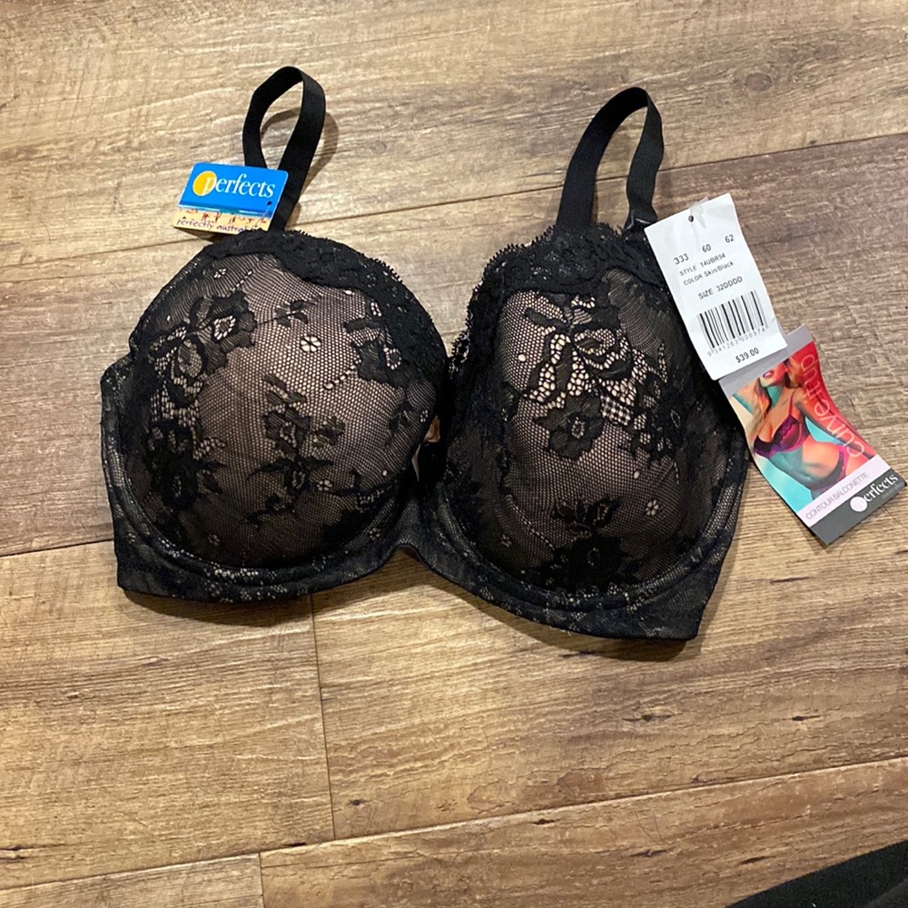 Bra 32G NWT, never worn